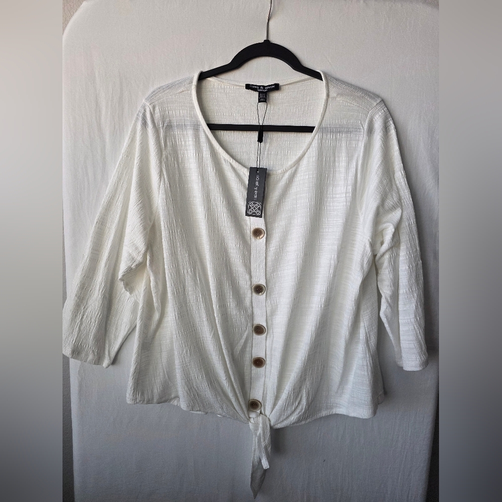 Cable & Gauge White Textured Gauze Tie-Front Top • Coastal Grandma Boho